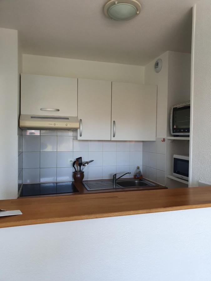 Appartement Golf Et Nivelle Avec Piscine Et Parking Ciboure Exterior foto